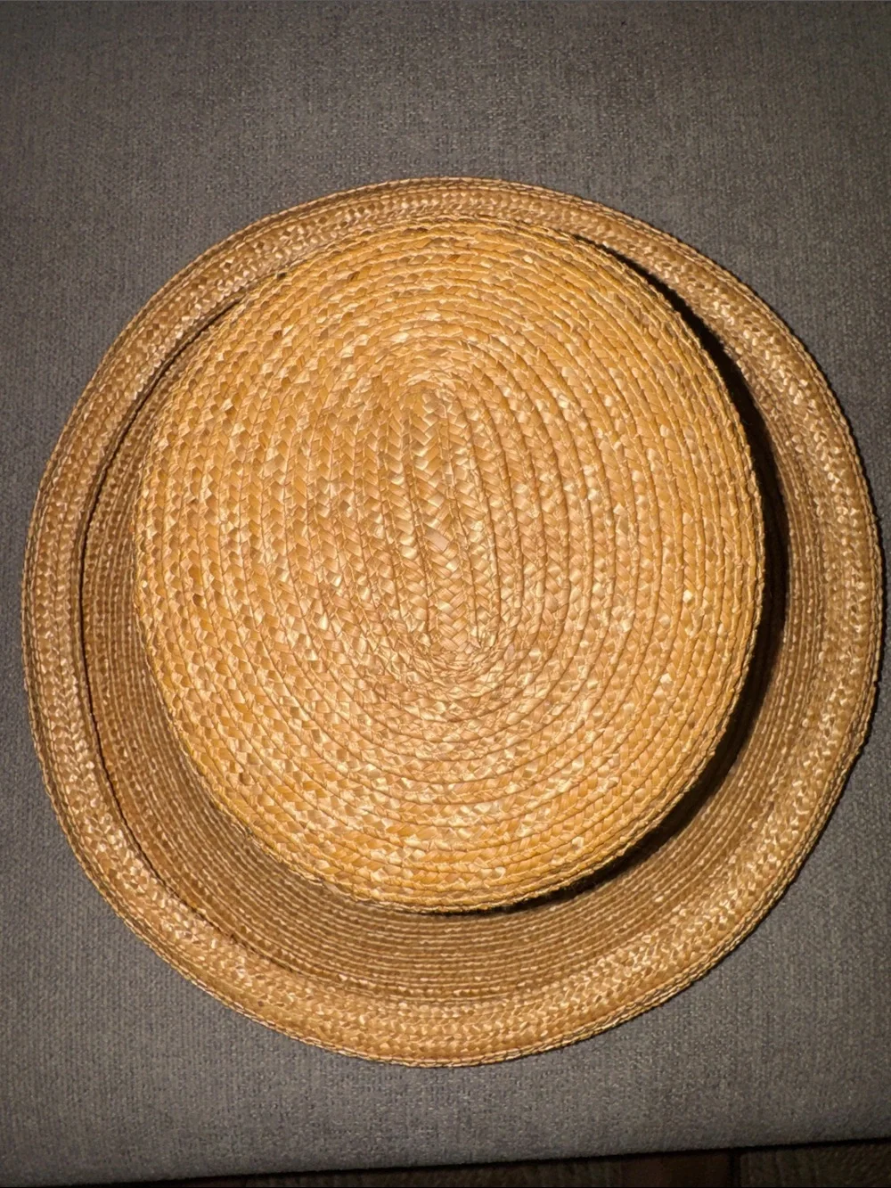 Unknown lightweight woven